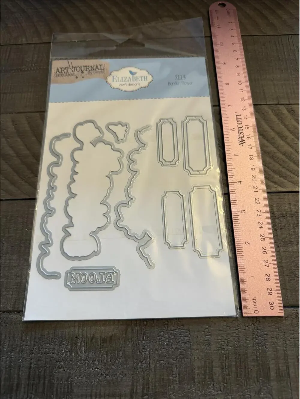 Elizabeth Craft Designs Border Flower Die Cut Set